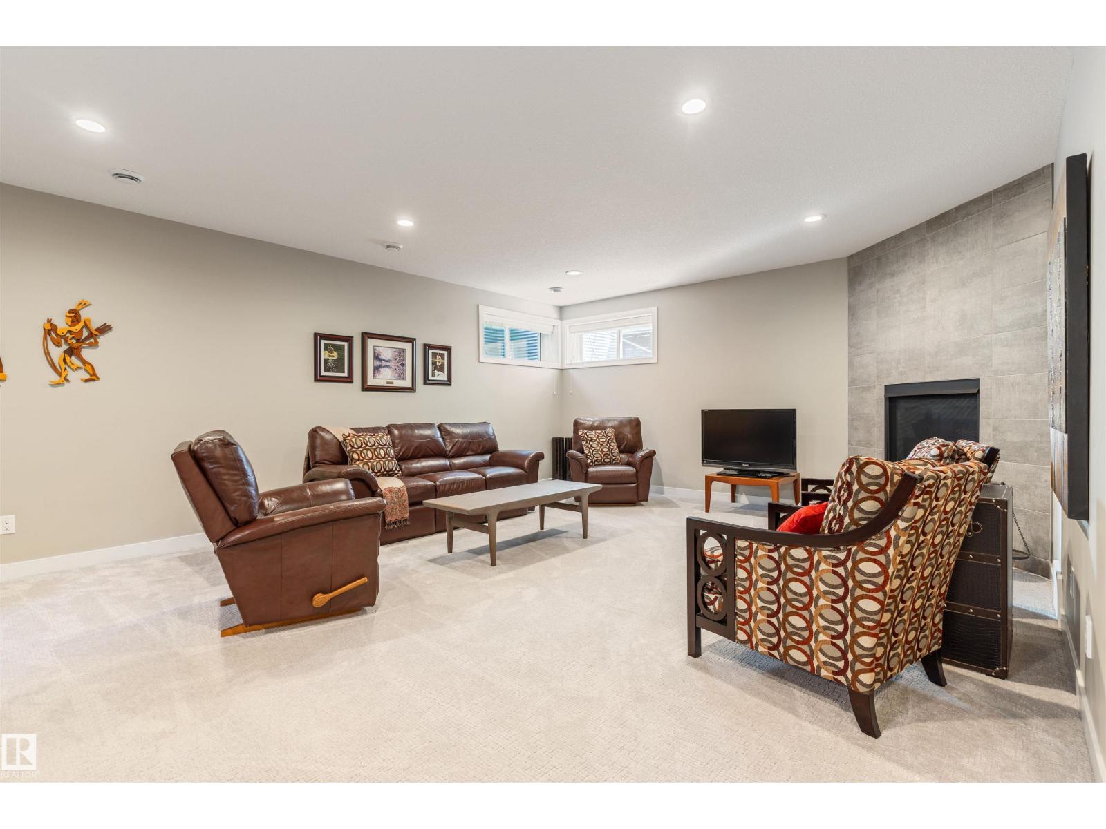 4504 WESTCLIFF TC SW - 34