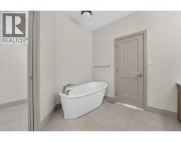 3101 44 Street S - photo 24