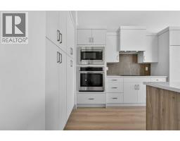 3101 44 Street S - photo 6