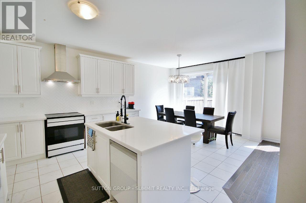 174 STEVENSON CRESCENT - 16