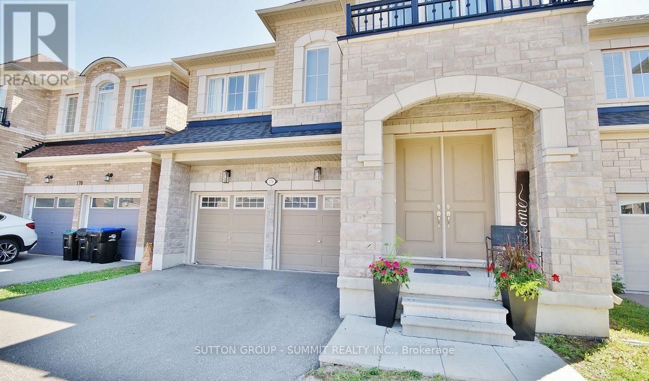 174 STEVENSON CRESCENT - 3