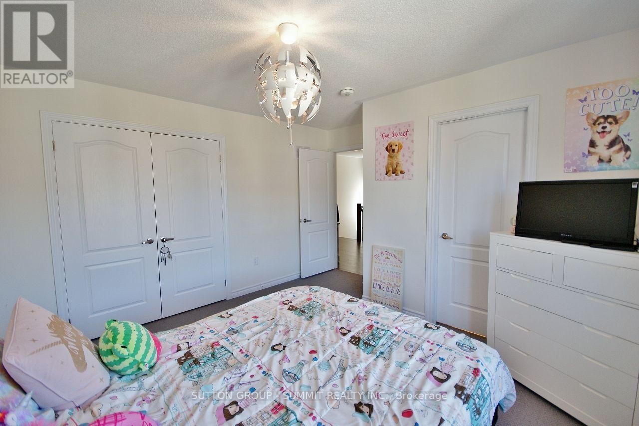 174 STEVENSON CRESCENT - 30