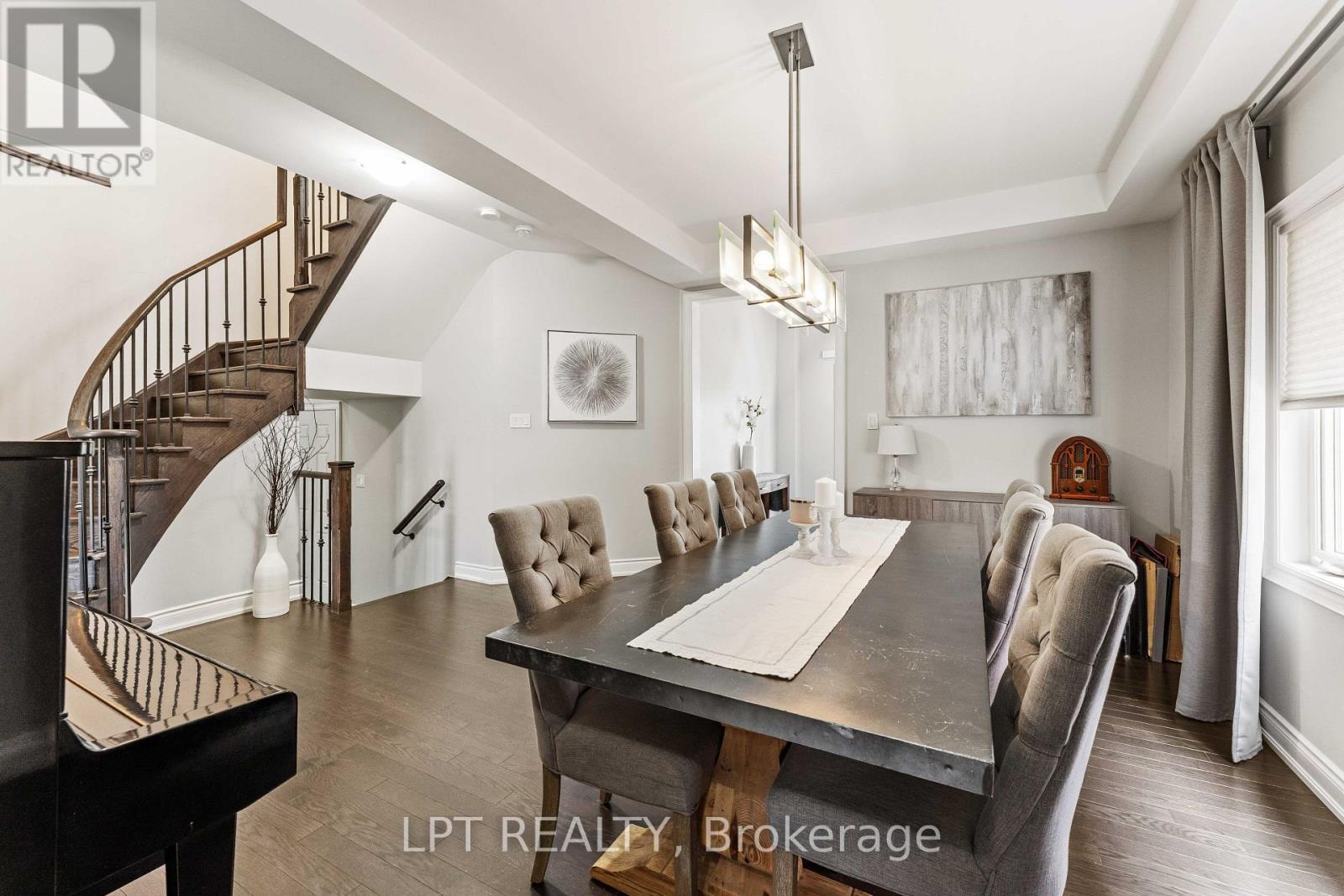 20 MANOR FOREST ROAD - 14