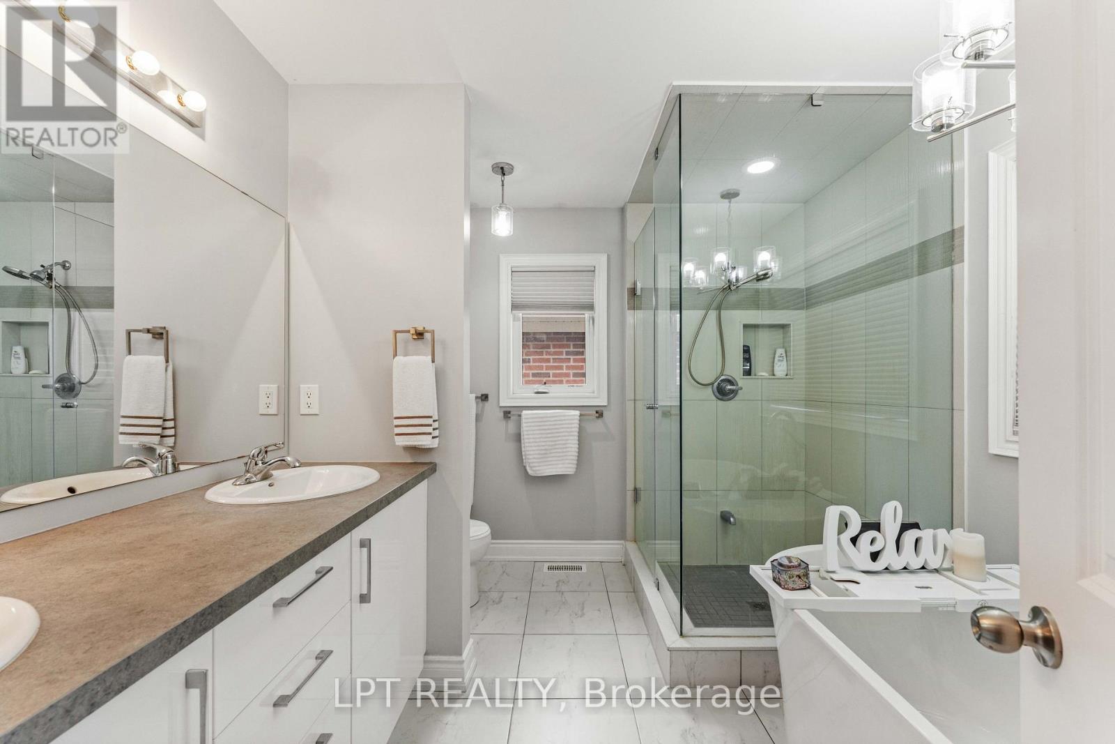 20 MANOR FOREST ROAD - 26