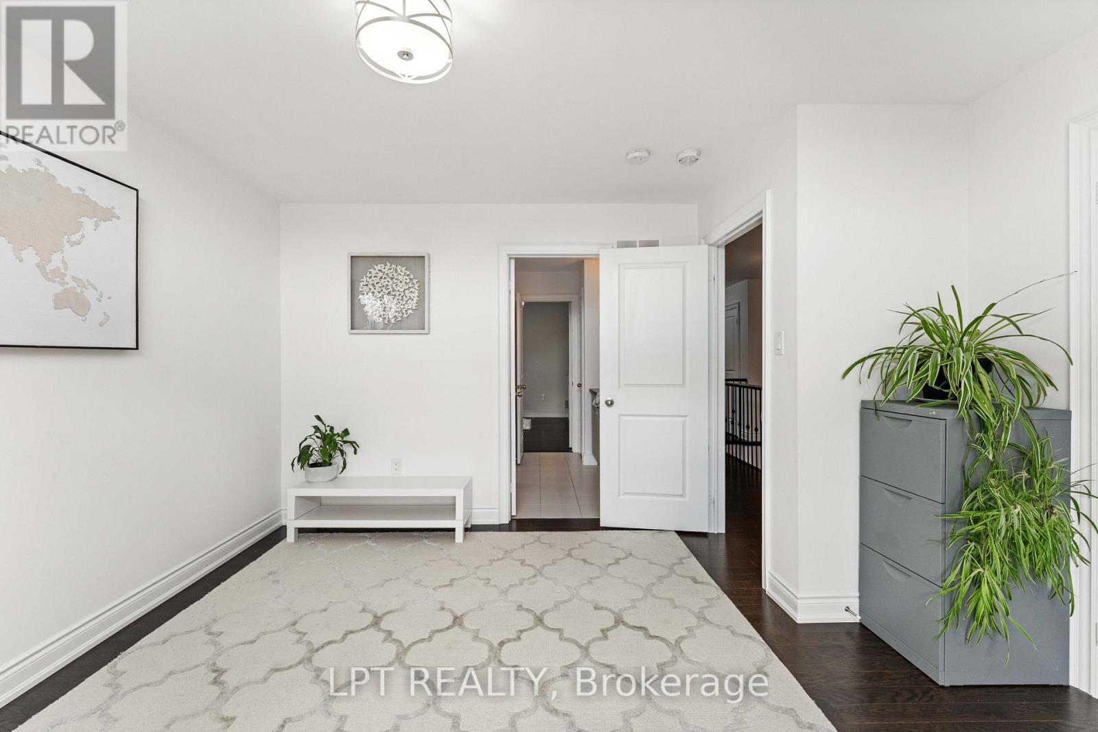 20 MANOR FOREST ROAD - 29