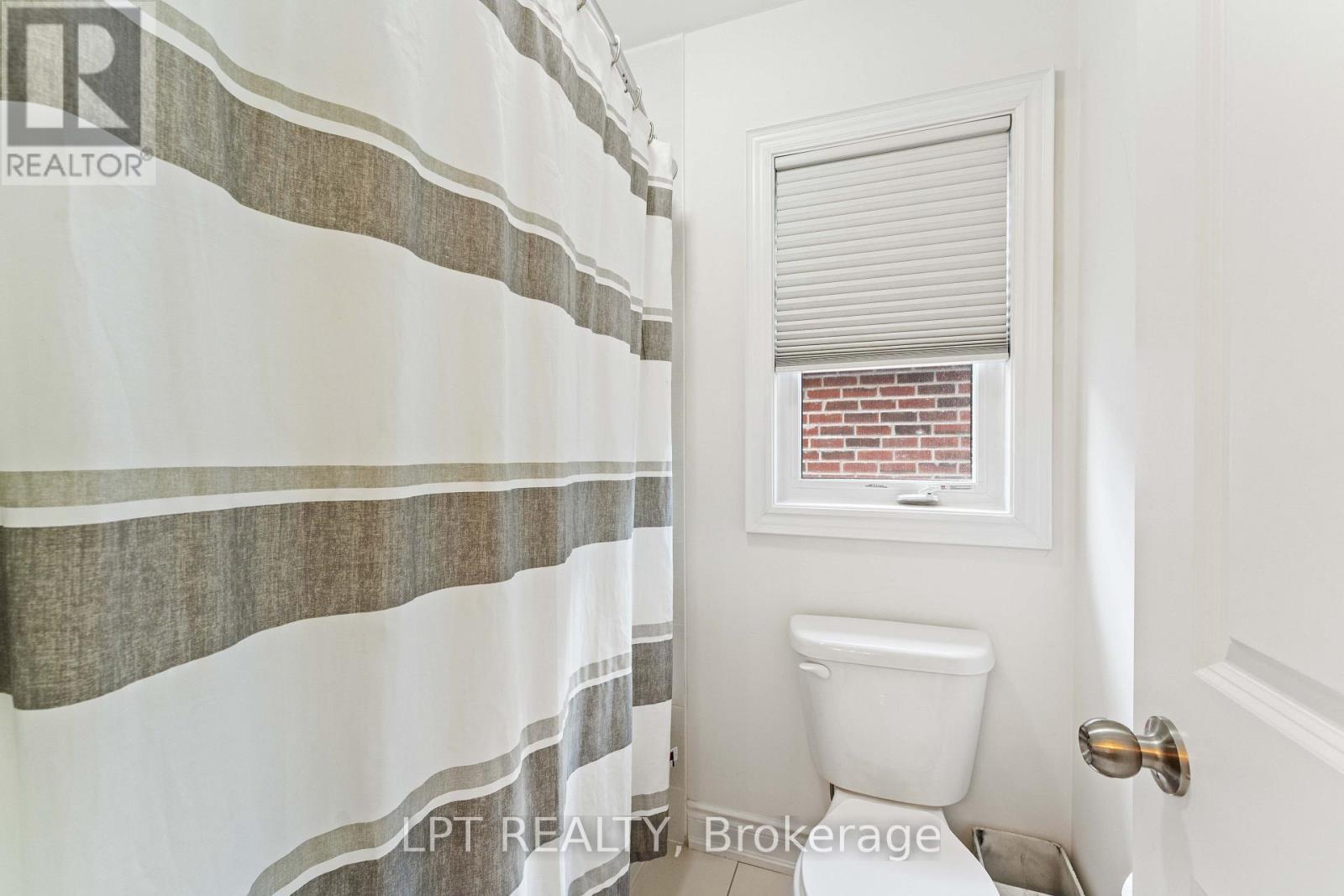 20 MANOR FOREST ROAD - 30