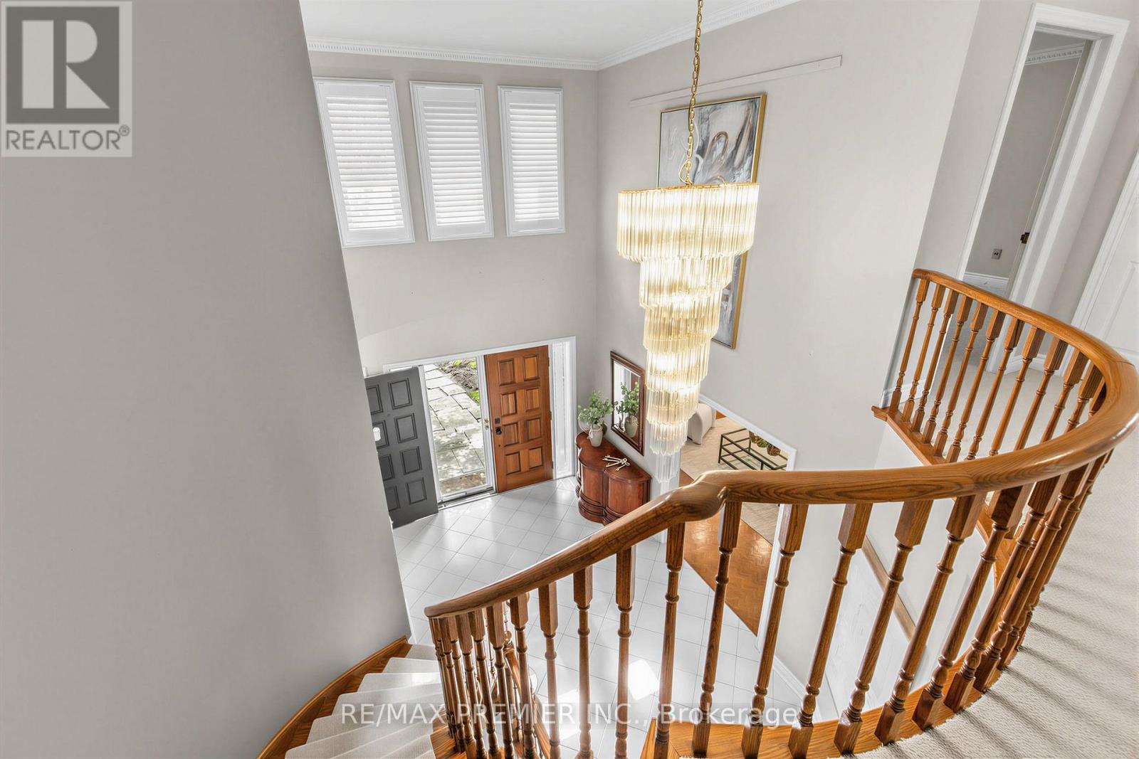 28 BRIDGEND COURT S - Image 24