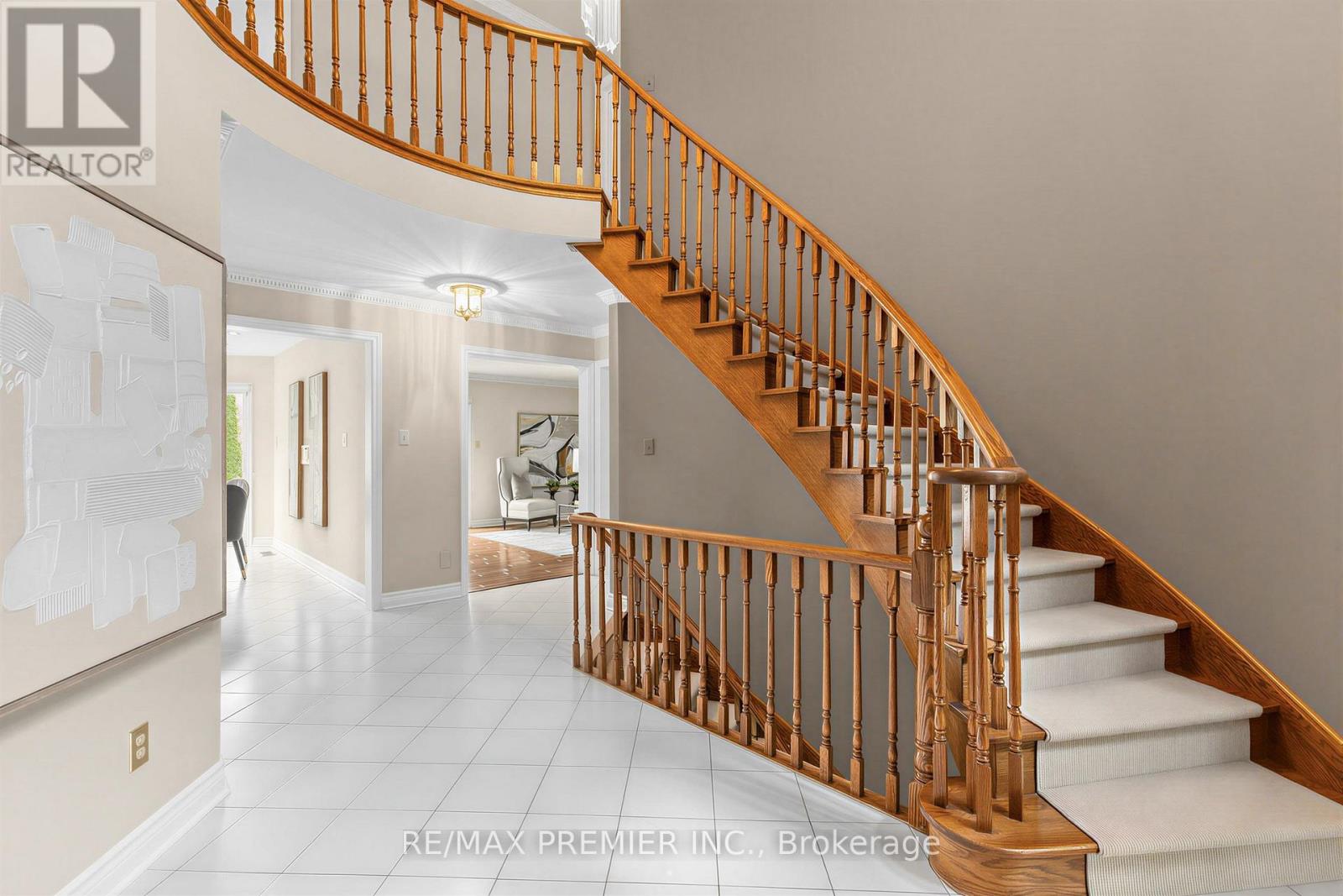 28 BRIDGEND COURT S - Image 6