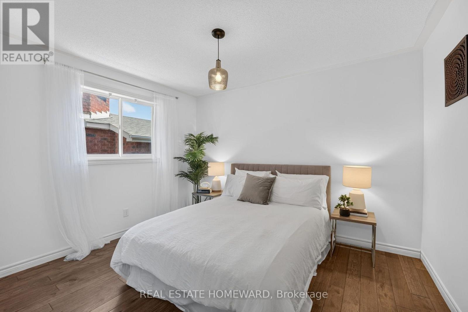 26 NICOLE MARIE AVENUE - 19