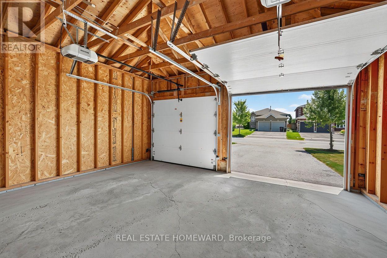 26 NICOLE MARIE AVENUE - 30