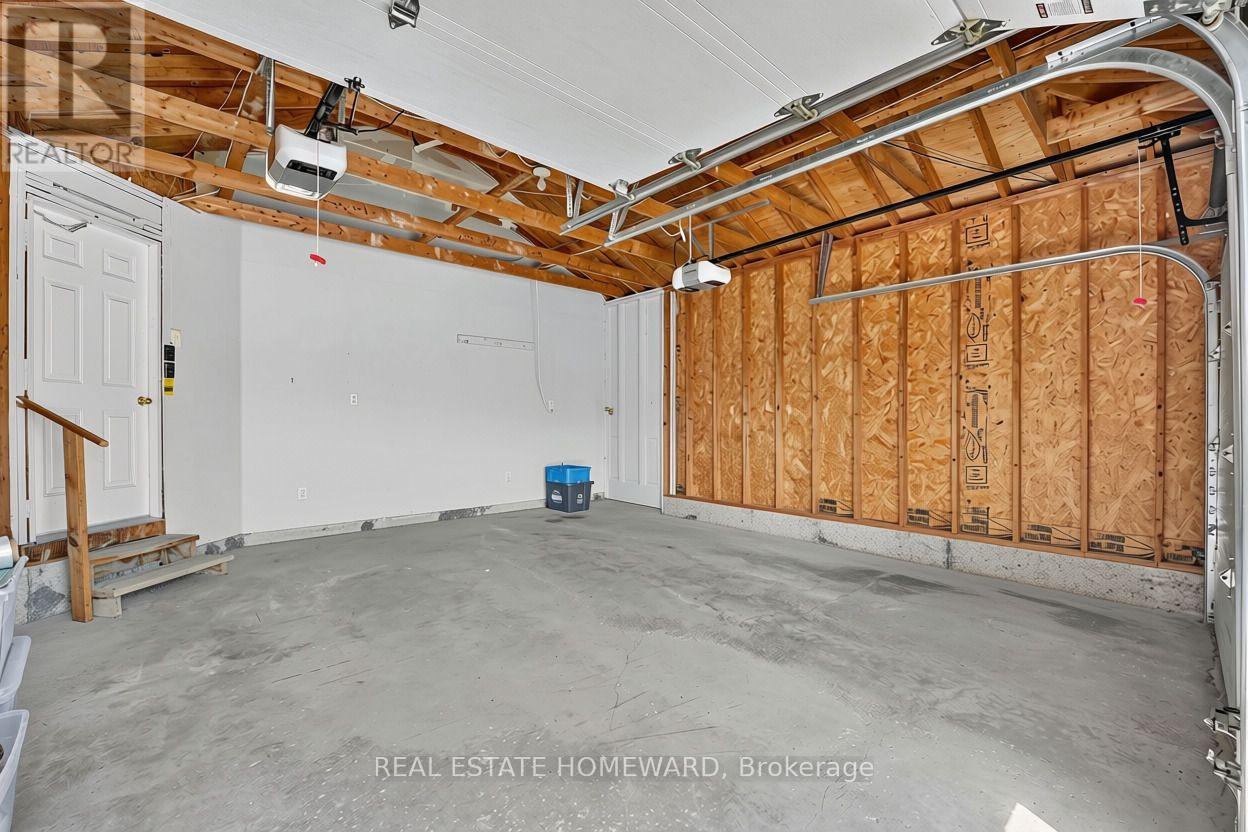 26 NICOLE MARIE AVENUE - 31