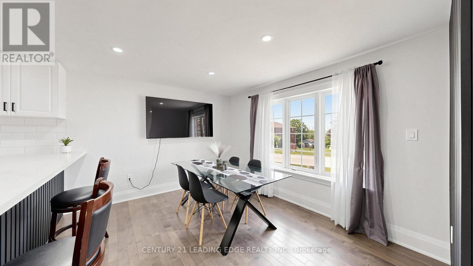 11 LOUGHEED ROAD - Image 14