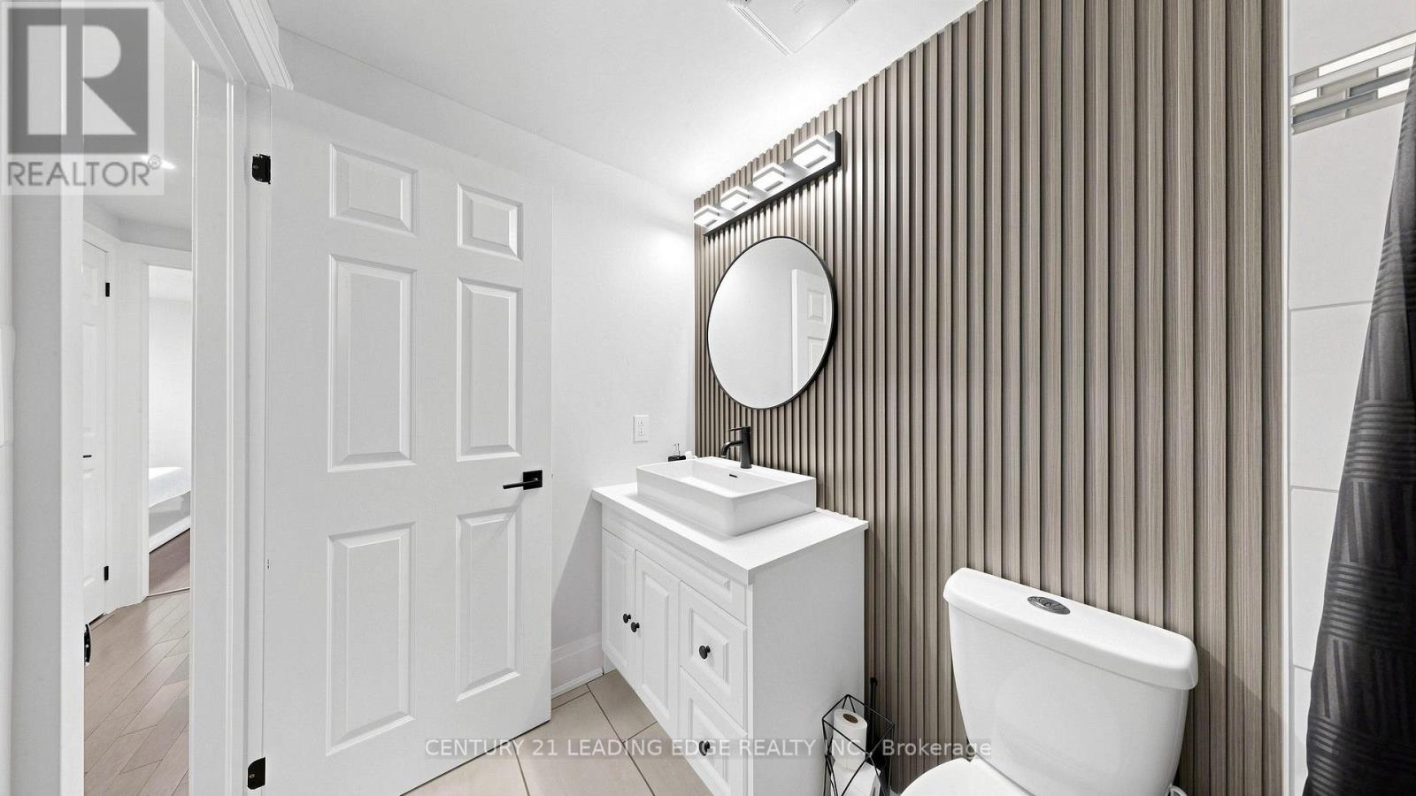 11 LOUGHEED ROAD - Image 35