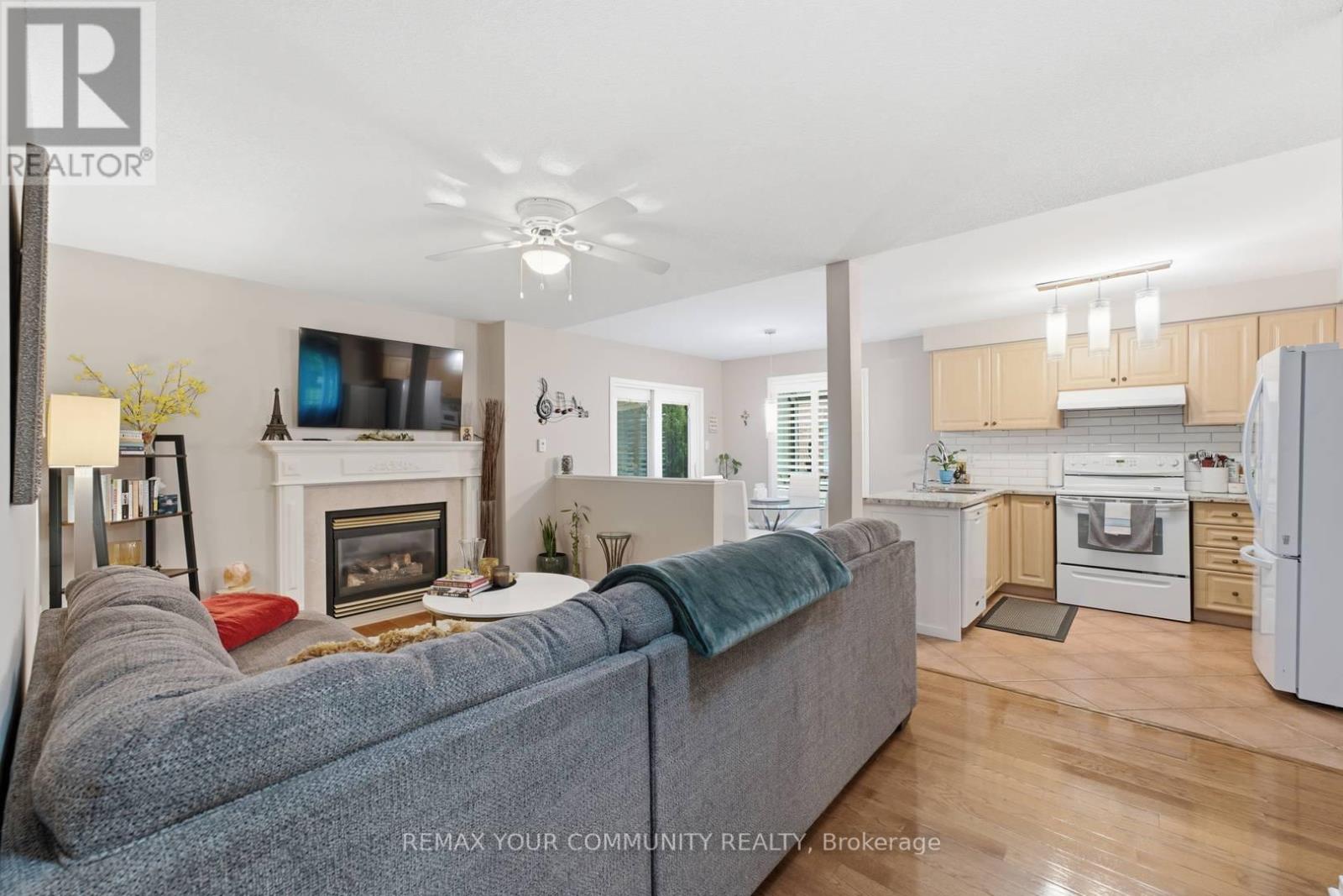 57 KINGSRIDGE ROAD - 9