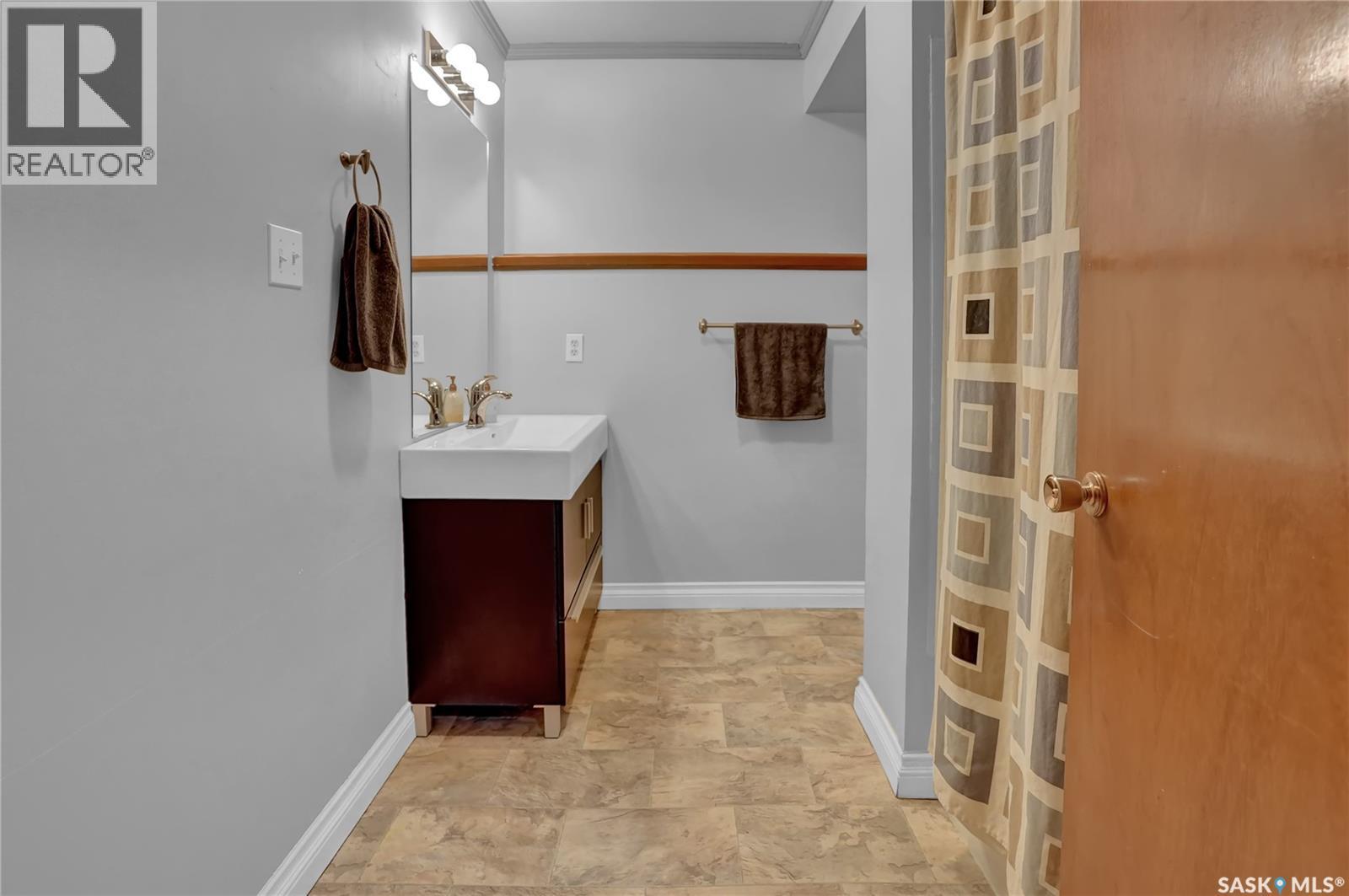 31 Massey ROAD - 33