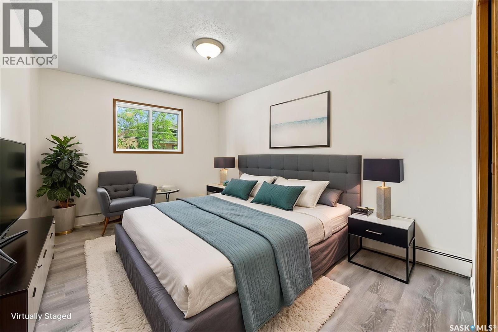 #206 536 4th AVENUE N - 12