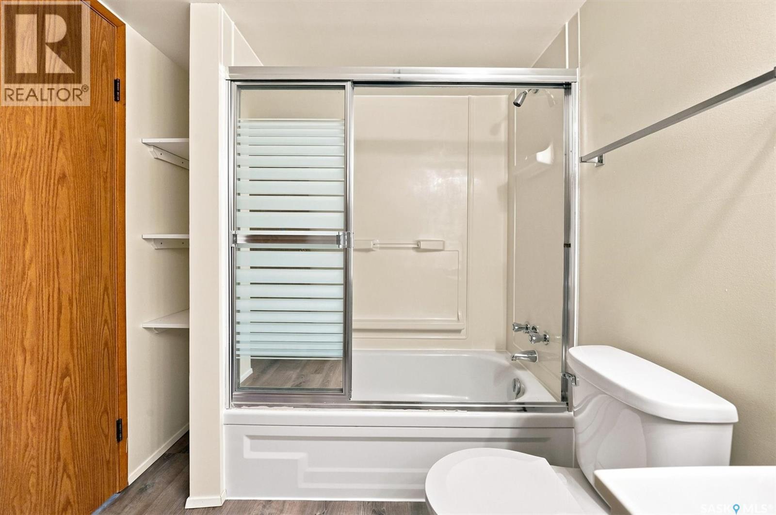 #206 536 4th AVENUE N - 17