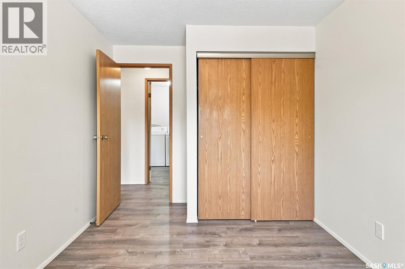 #206 536 4th AVENUE N - 21