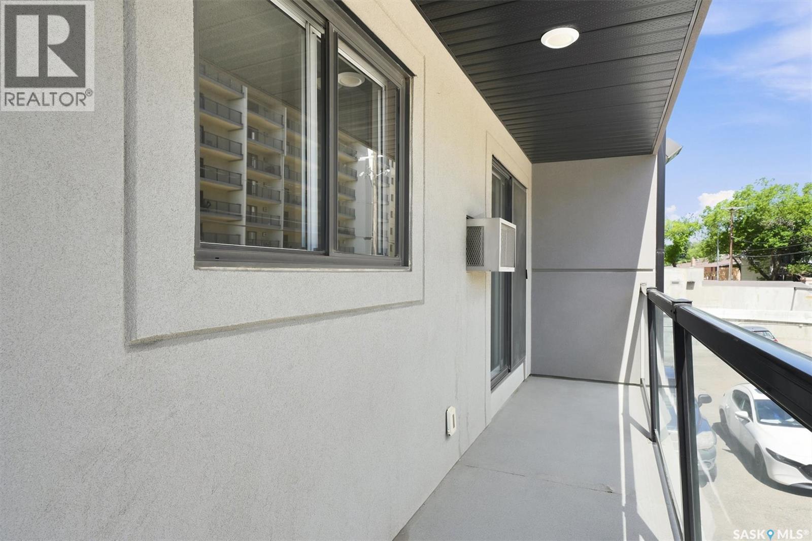 #206 536 4th AVENUE N - 25