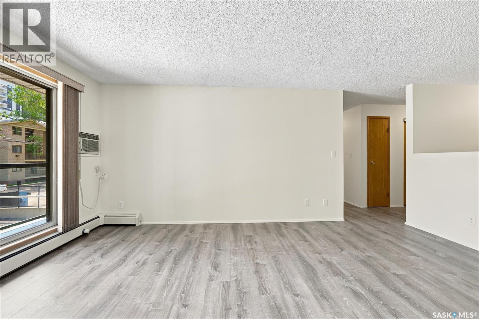 #206 536 4th AVENUE N - 5