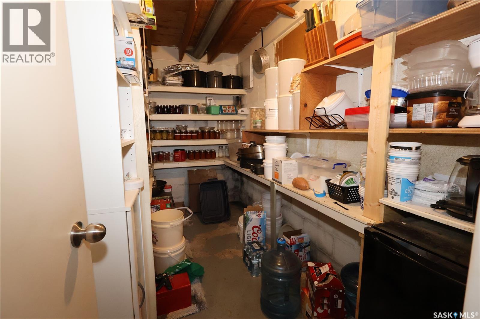 43 Kathrinthal AVENUE - 31