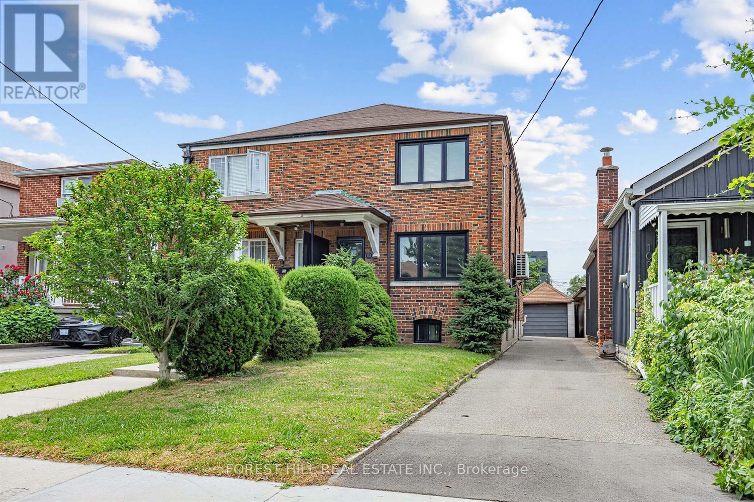 101 HOLWOOD AVENUE - 1
