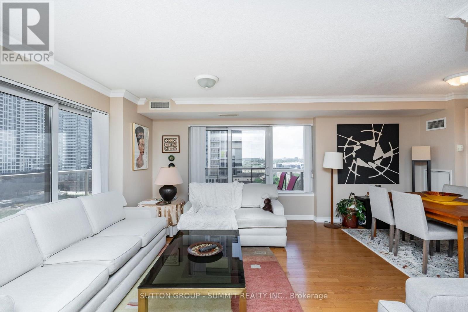 #1205 350 PRINCESS ROYAL DRIVE - 18