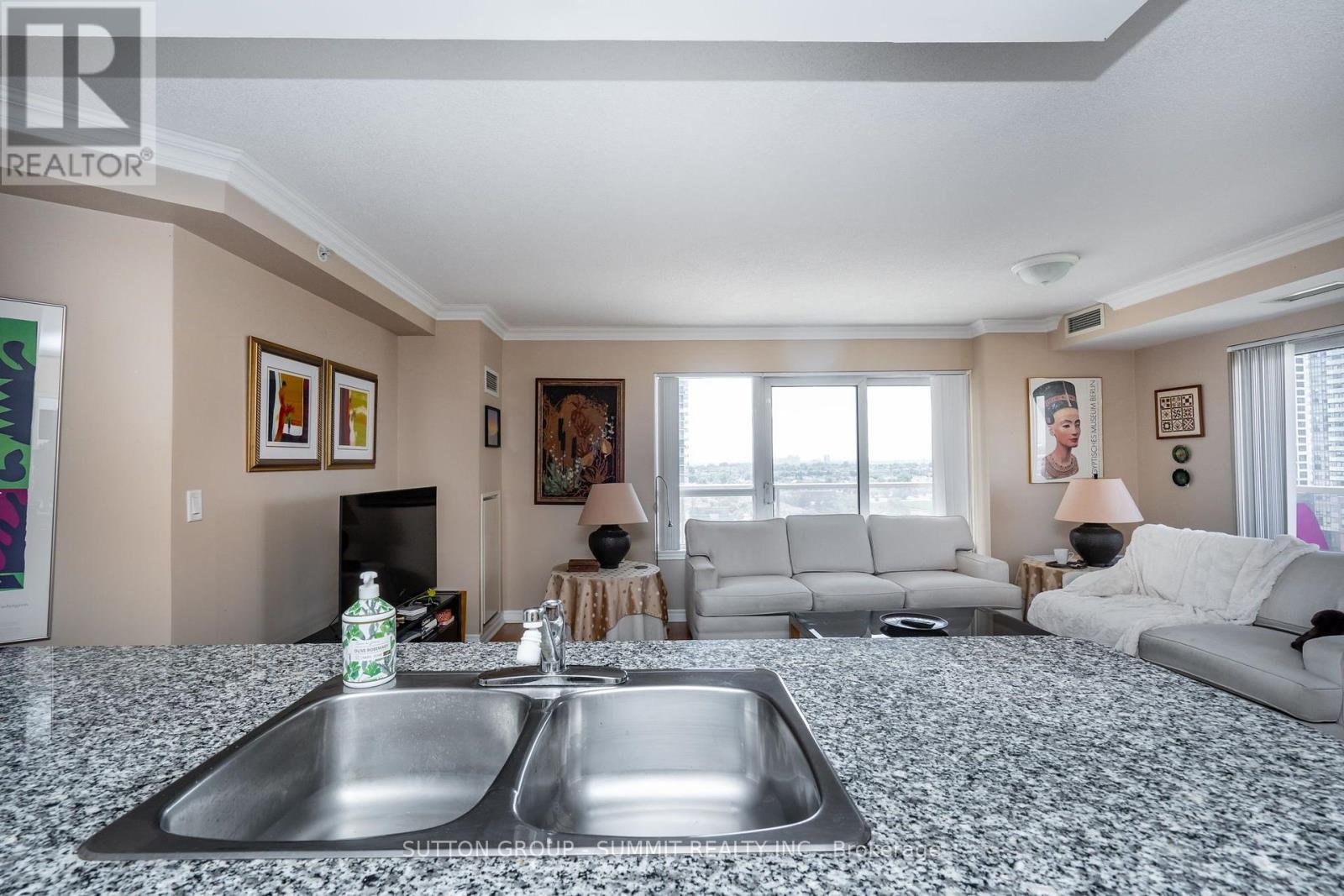 #1205 350 PRINCESS ROYAL DRIVE - 24
