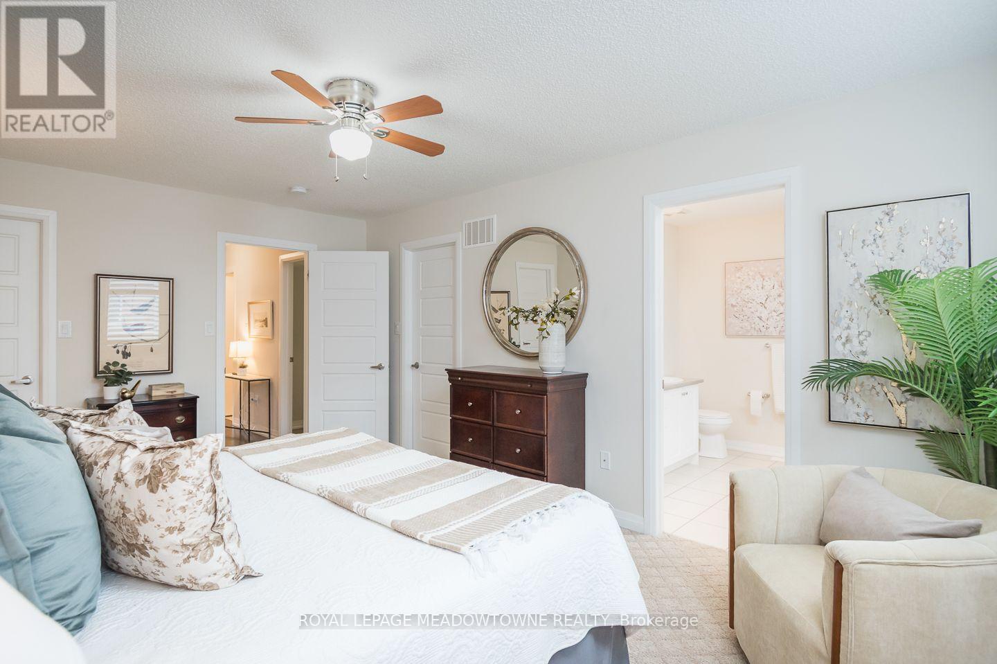 792 BANKS CRESCENT - 20