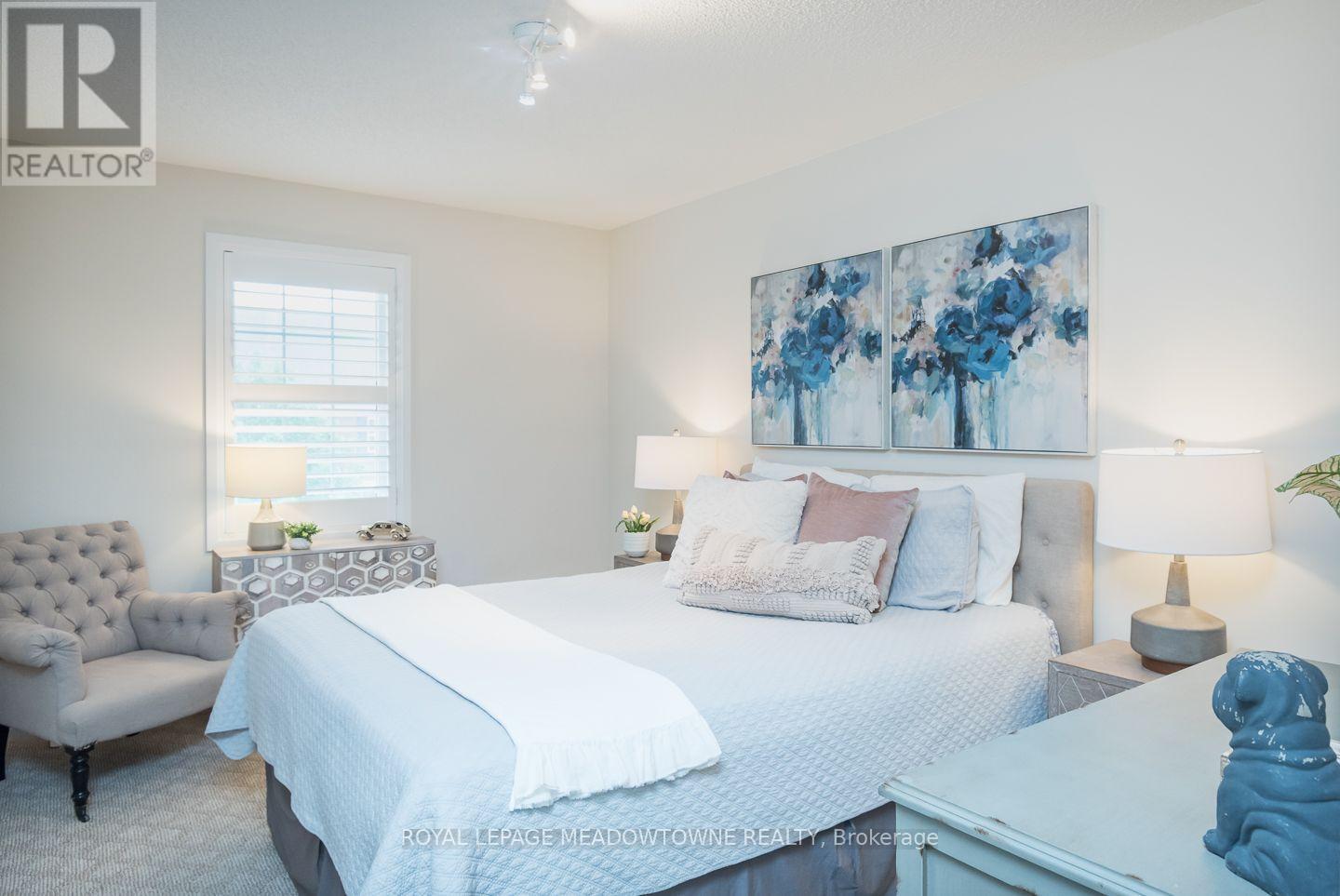 792 BANKS CRESCENT - 26