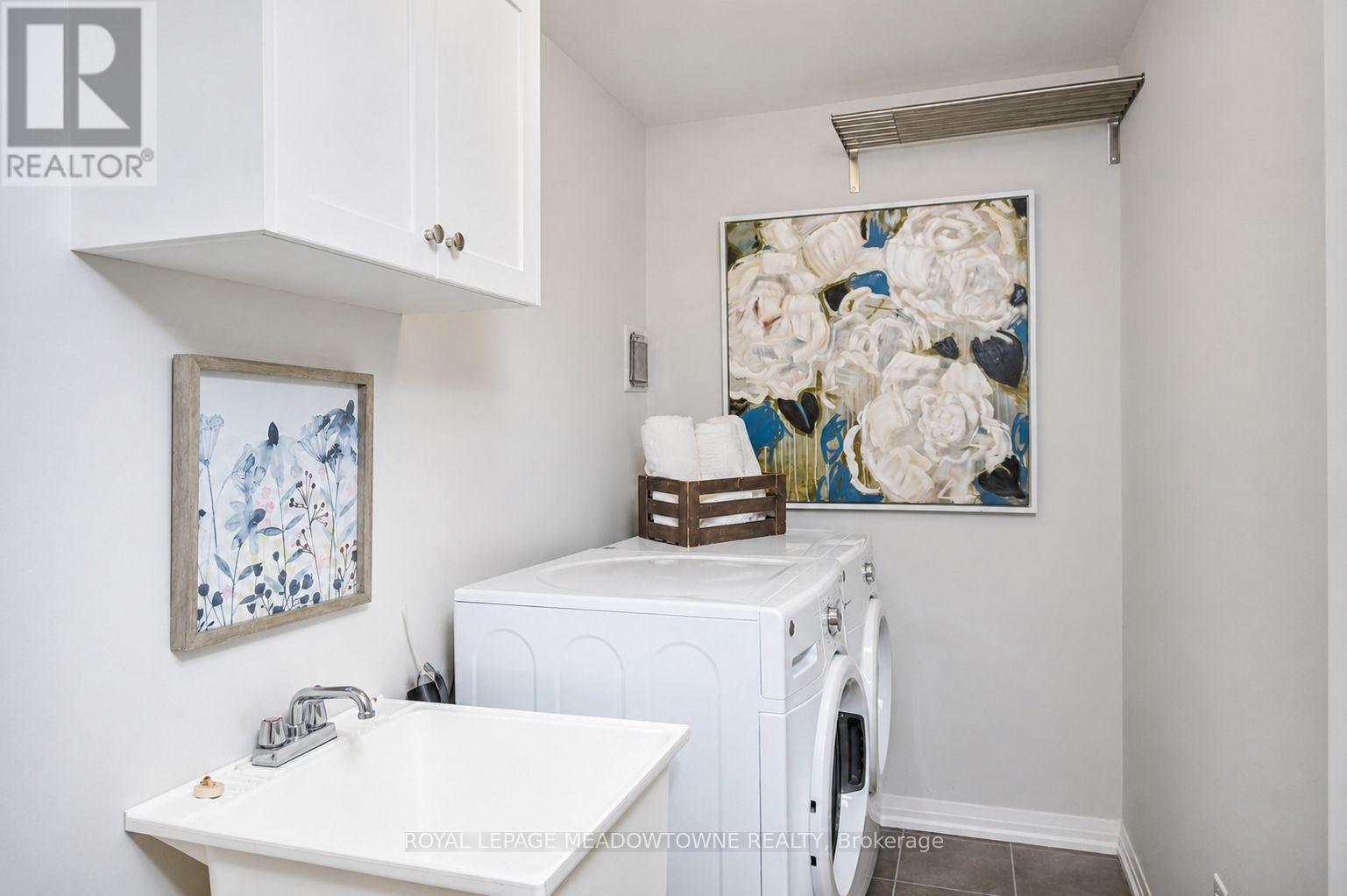 792 BANKS CRESCENT - 29