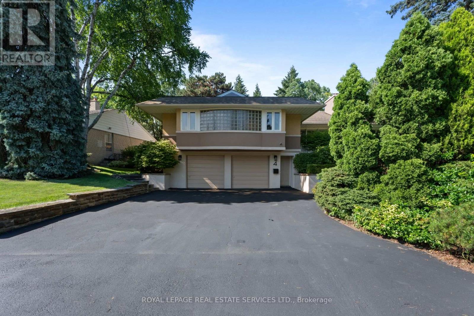 4 PRINCE GEORGE DRIVE - 2