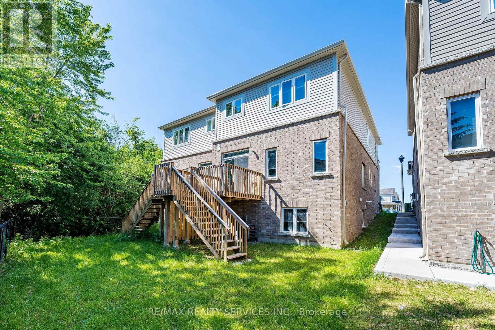 60 BRIXHAM LANE - 45