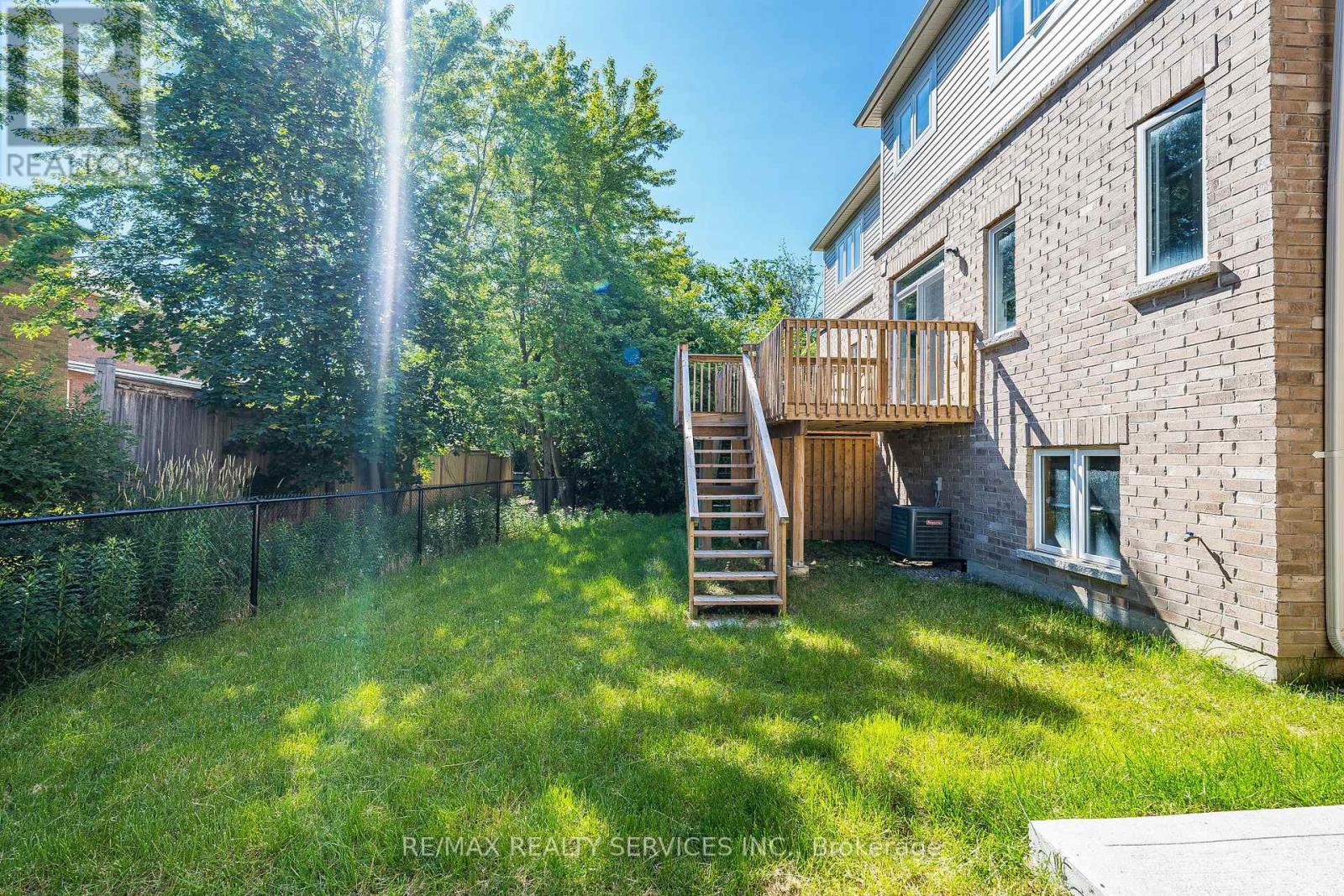 60 BRIXHAM LANE - 47
