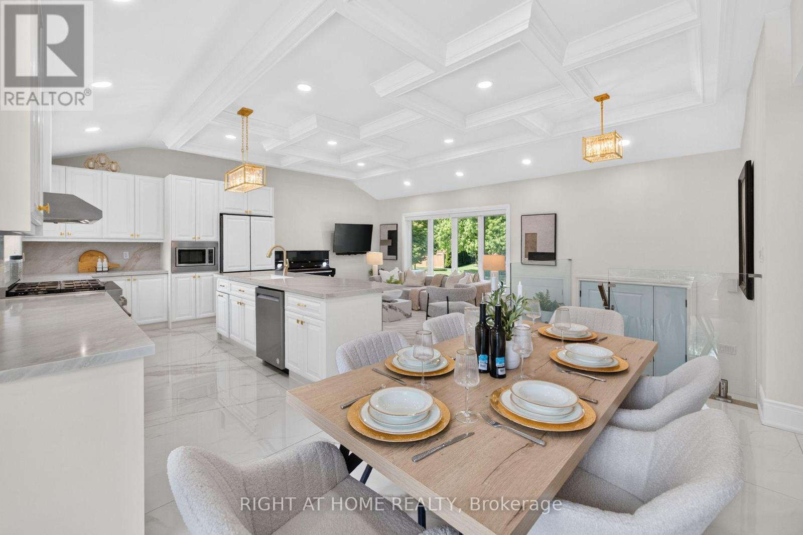 534 ROSEDALE CRESCENT - 12