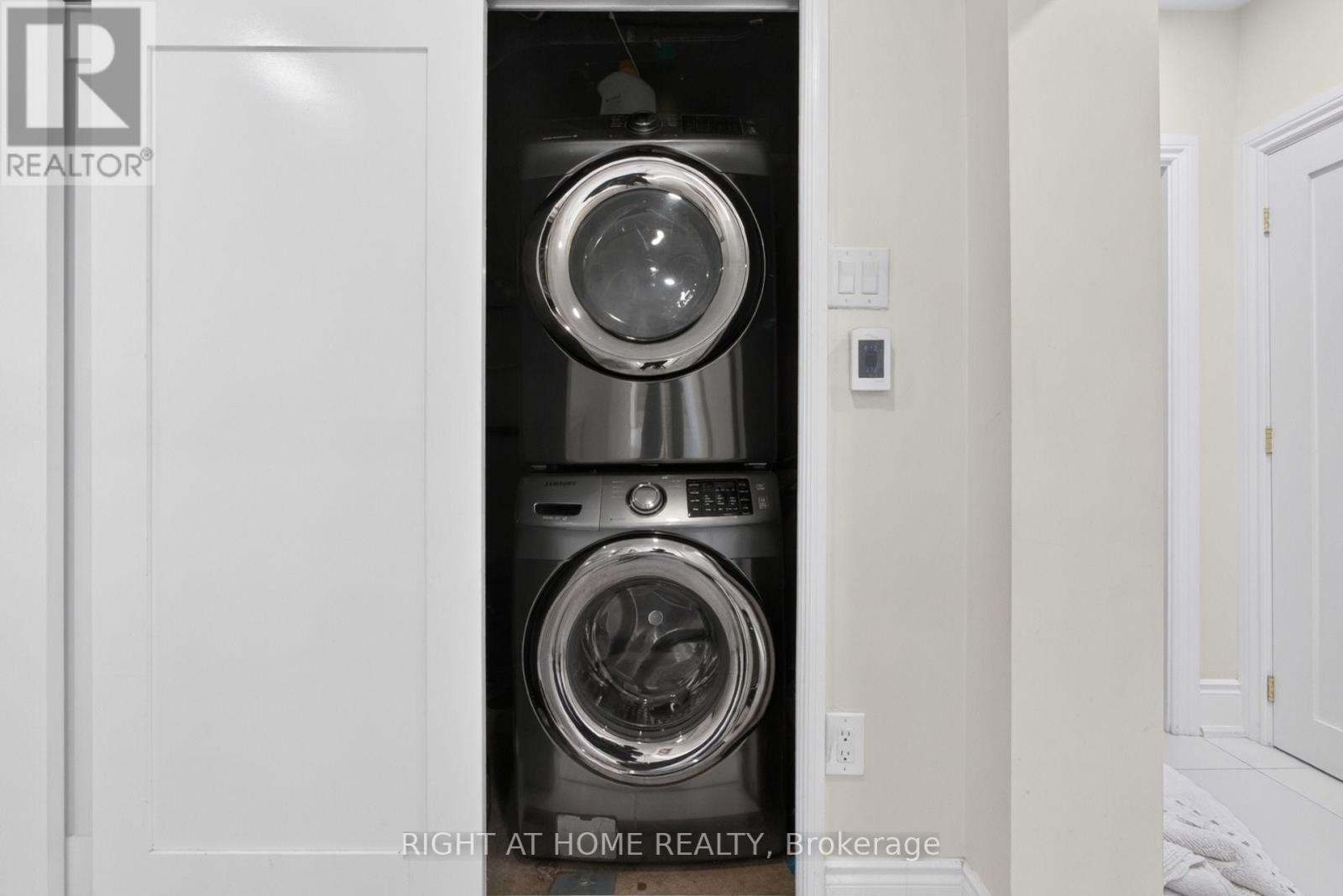 534 ROSEDALE CRESCENT - 39