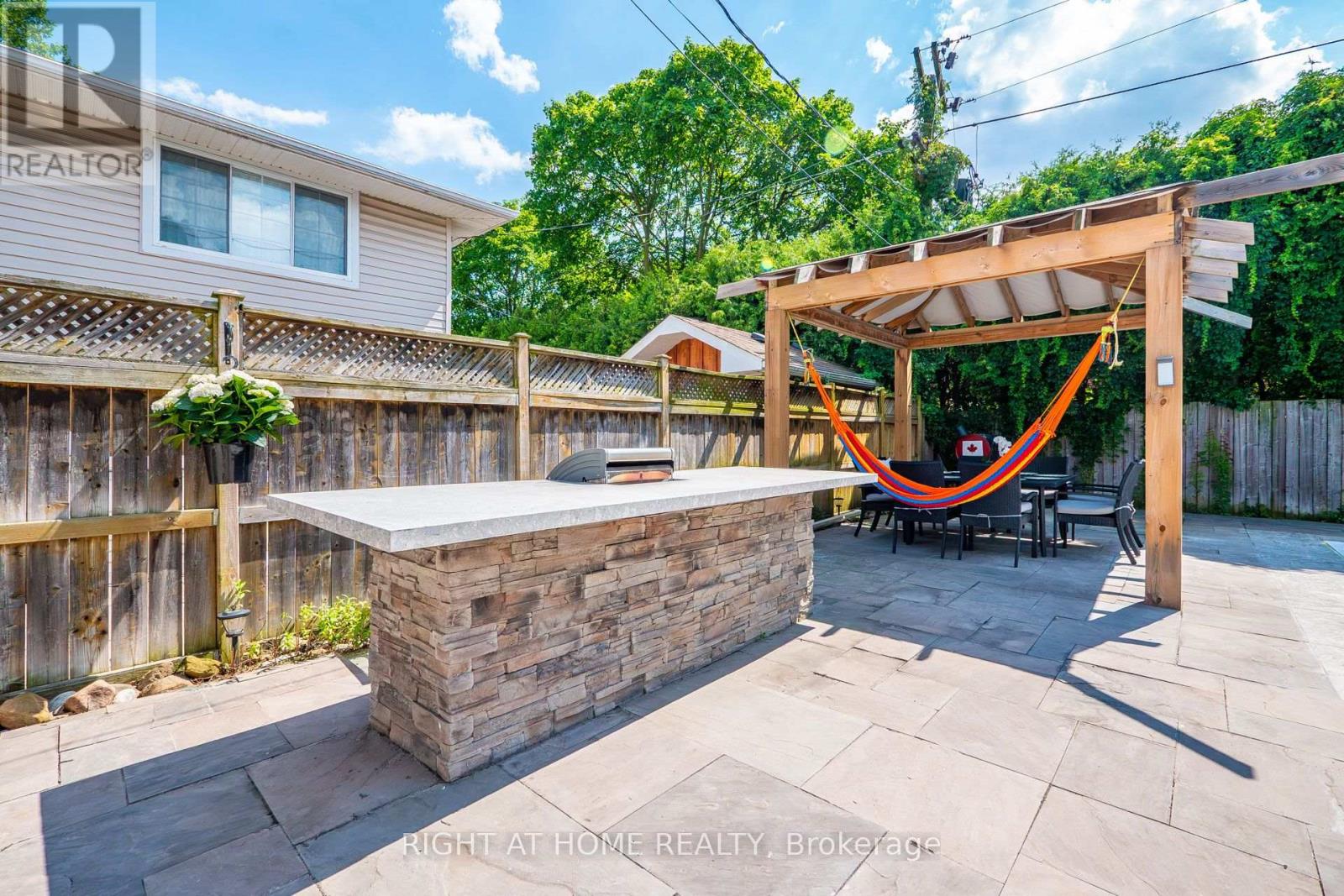 534 ROSEDALE CRESCENT - 49
