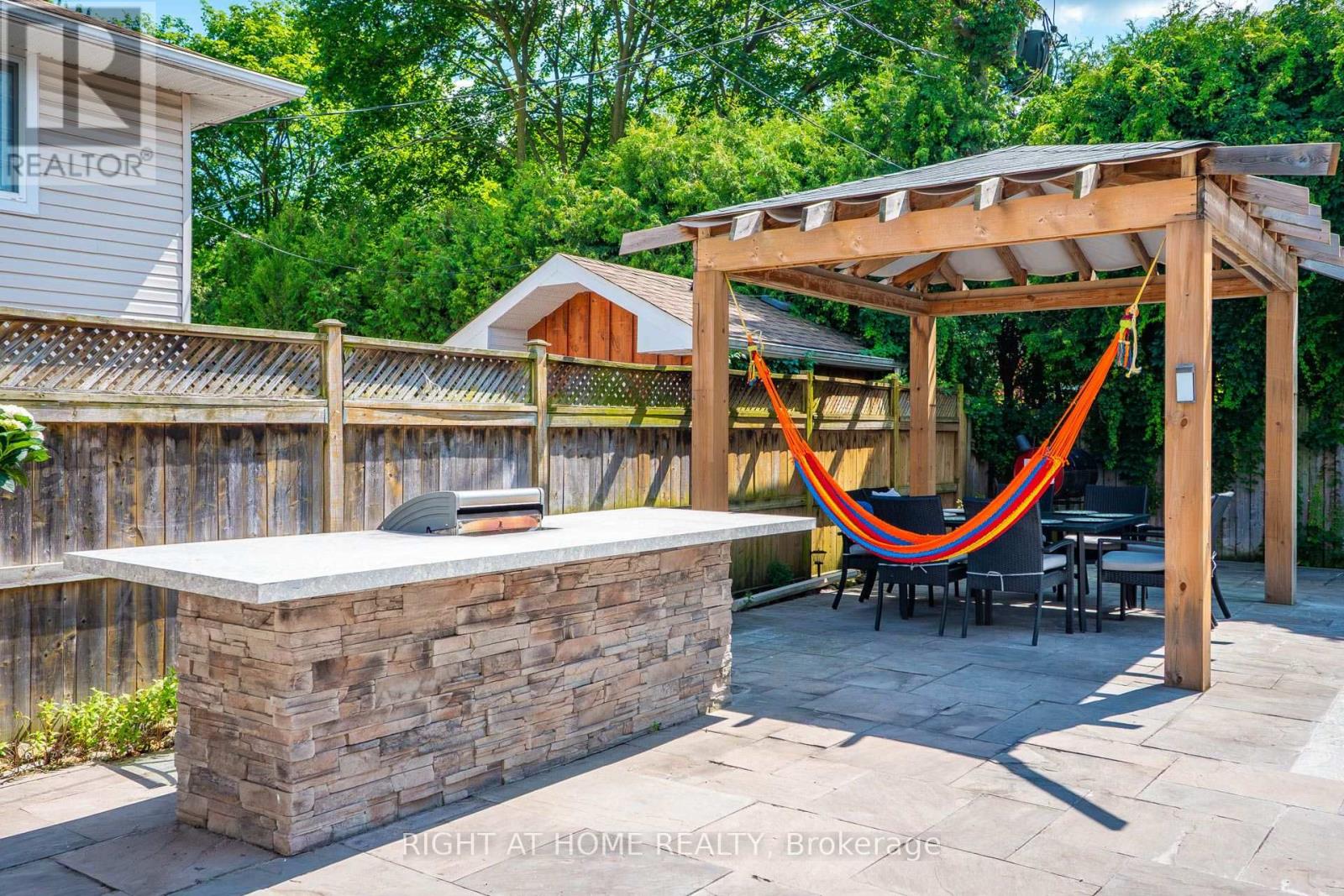 534 ROSEDALE CRESCENT - 50