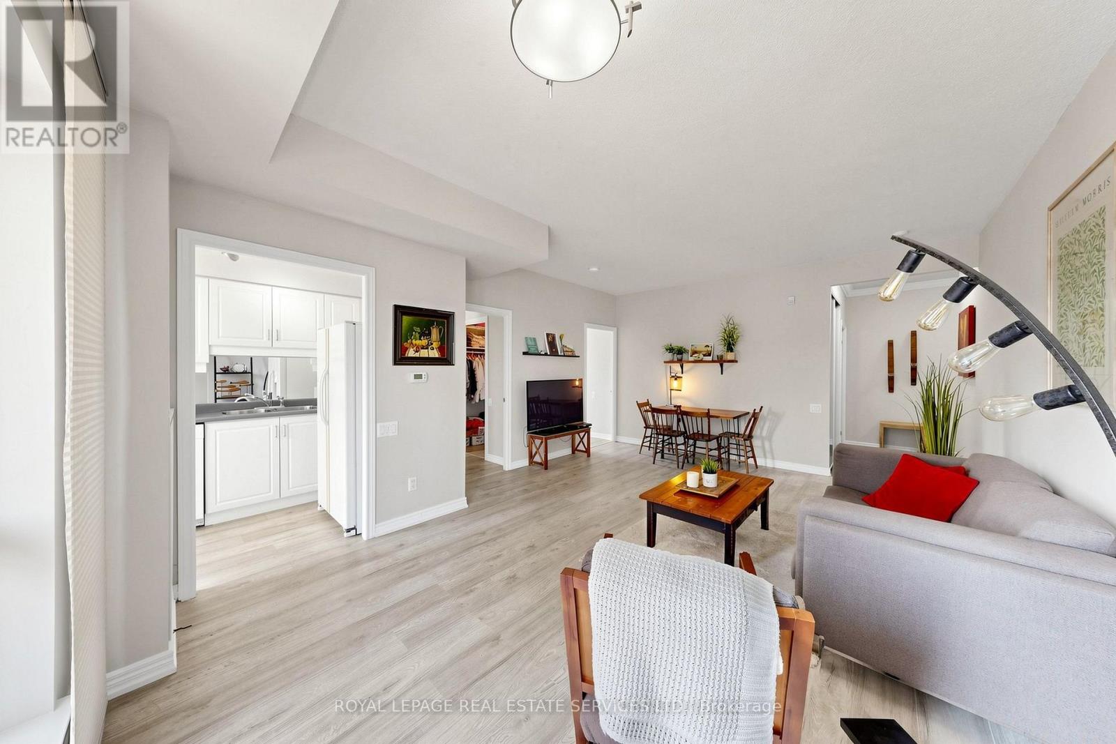 #306 60 OLD MILL ROAD - 11