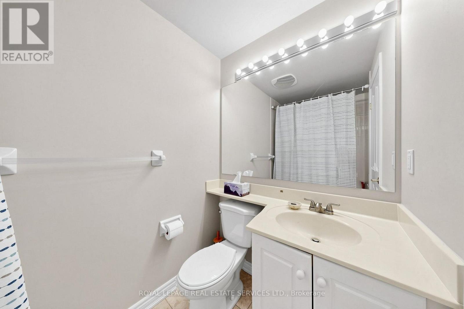 #306 60 OLD MILL ROAD - 22