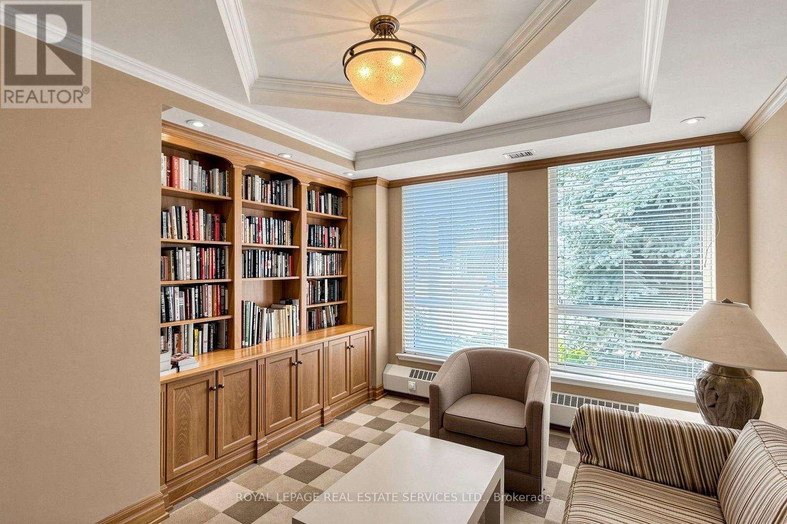 #306 60 OLD MILL ROAD - 38