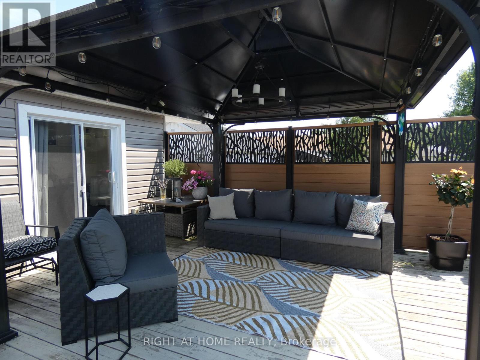 407 KING STREET - 16