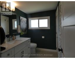 407 King Street, West Nipissing, ON P2B3C8 Photo 12
