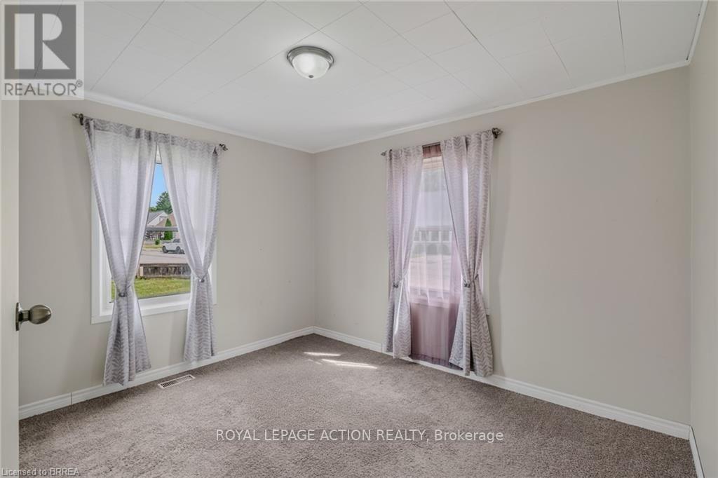 39 SANDERSON STREET - 17