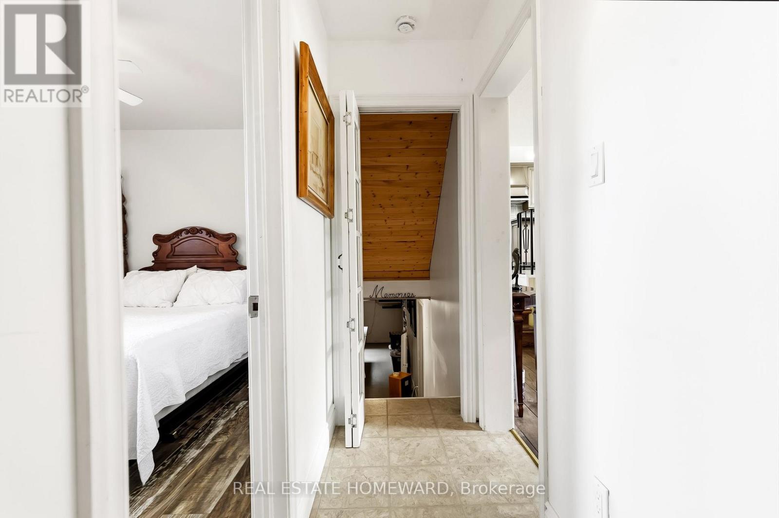 120 HARBOUR STREET - 23