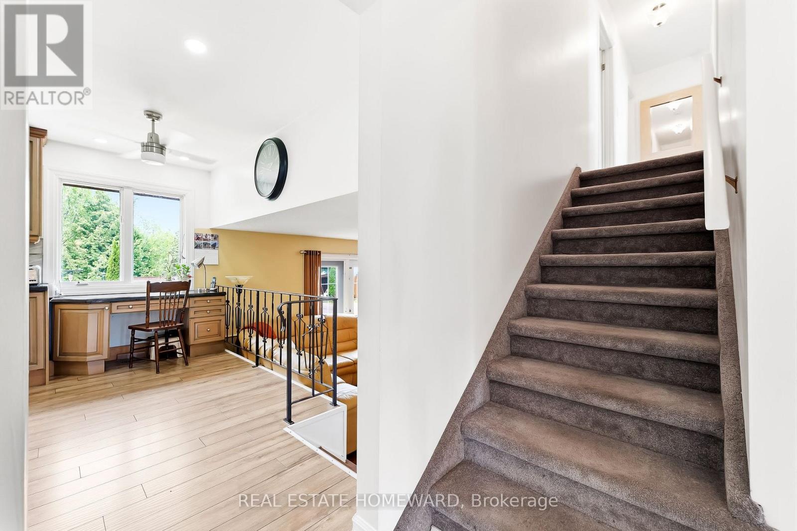 120 HARBOUR STREET - 29