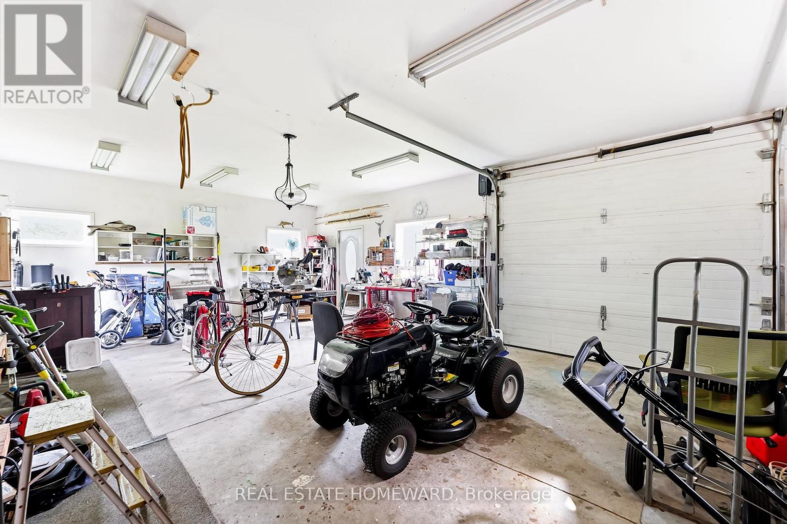 120 HARBOUR STREET - 39