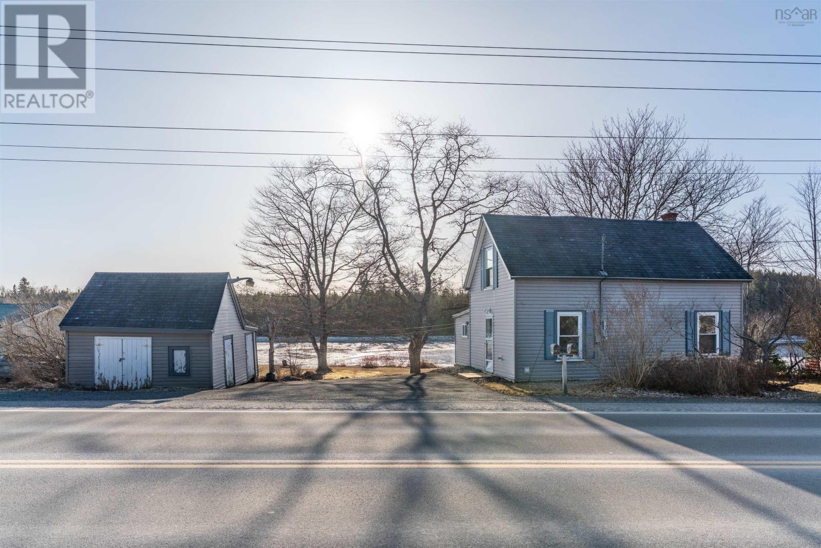 8274 7 Highway - 7