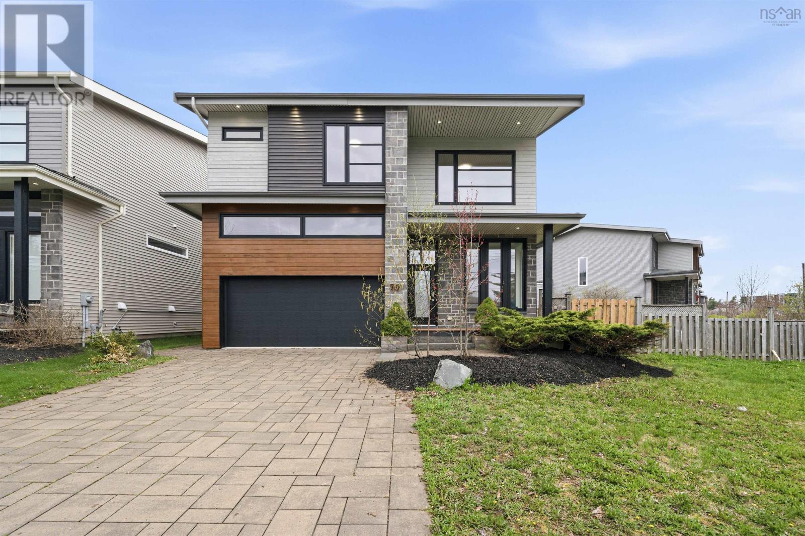 167 Amesbury Gate - 2