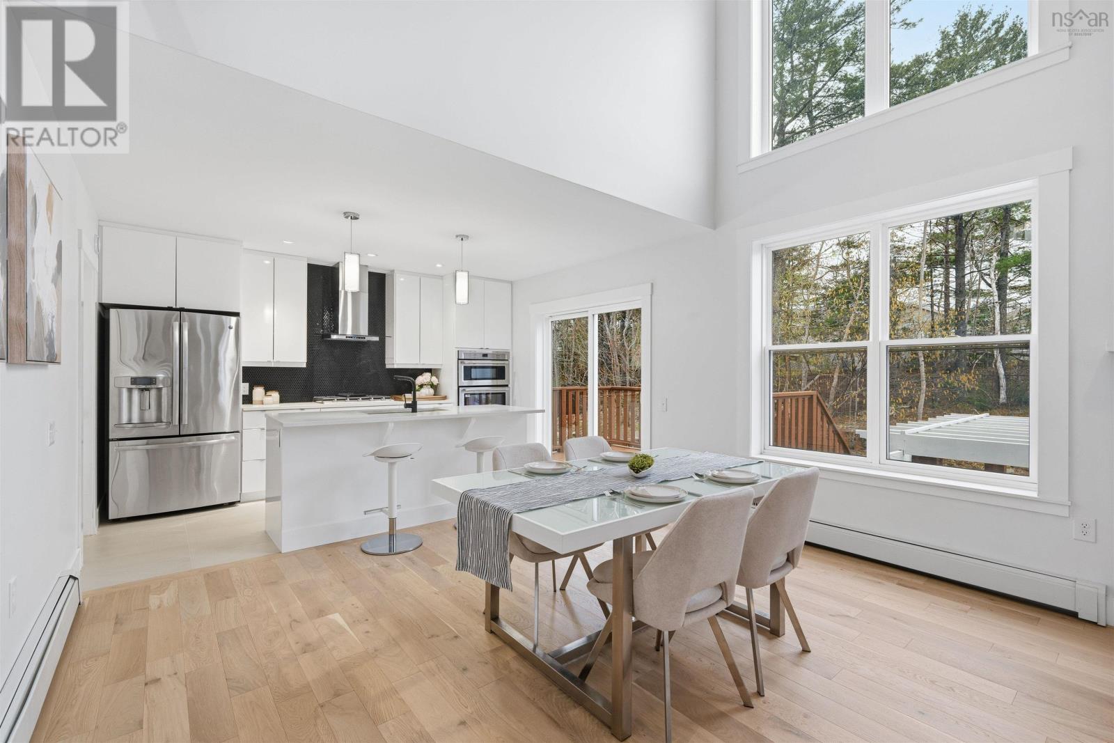 167 Amesbury Gate - 11